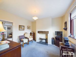 Sitting Room- click for photo gallery